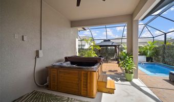 5923 SILVER SUN Dr, Apollo Beach, FL 33572