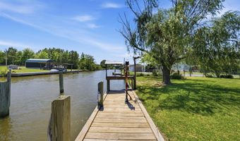 136 Simpson Rd, Barco, NC 27917