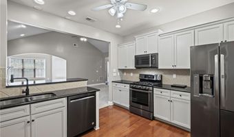 5362 Manor View Dr NW 12, Acworth, GA 30101