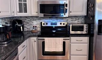 60 Farm Dr, Cumberland, RI 02864