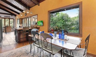 1073 Nanihoku Pl, Haiku, HI 96708