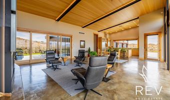 21 Tailwinds Dr, Cody, WY 82414