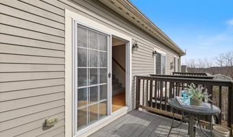 10 Cunningham Ln 204, Billerica, MA 01821