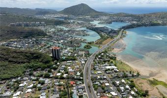 250 Kawaihae St 15B, Honolulu, HI 96825
