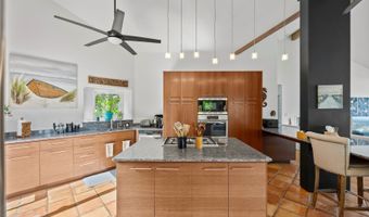 1461 Aunauna St, Kailua, HI 96734