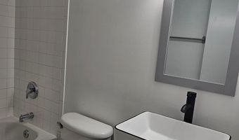 6422 PICKETT St, Alexandria, VA 22306