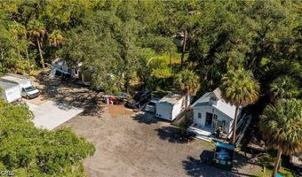 2850 Packinghouse Rd, Alva, FL 33920