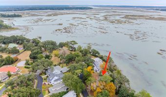 312 Bull Ln, Beaufort, SC 29902