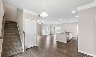 1272 Towne Square Ct, Athens, GA 30607