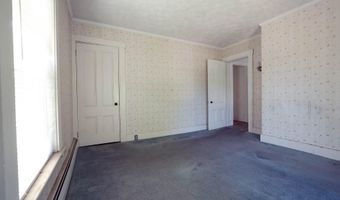 3 Grand St, Augusta, ME 04330