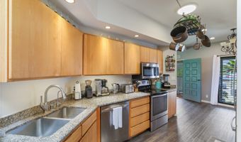 823 Kalalea St, Honolulu, HI 96825