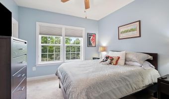 7 HEARTWOOD Ter, Rockville, MD 20855
