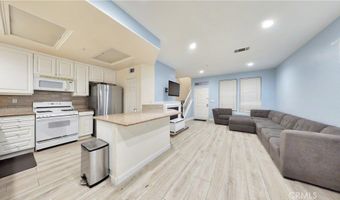 332 W Summerfield, Anaheim, CA 92802
