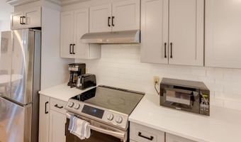 77 Richardson Trl 32, Campton, NH 03223