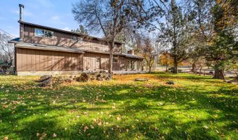 62255 Wallace Rd, Bend, OR 97701