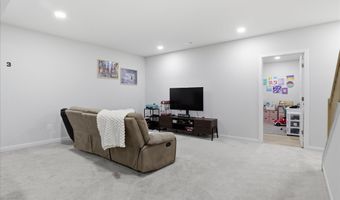 22773 ORCHARD GROVE Dr, Ashburn, VA 20148