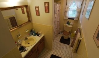 48 Byram Ave, Andover, NJ 07801