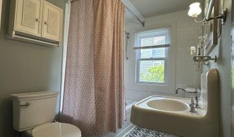 310 N Atlantic Ave, Beach Haven, NJ 08008