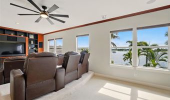 5405 R MERRITT ISLAND Dr, Apollo Beach, FL 33572