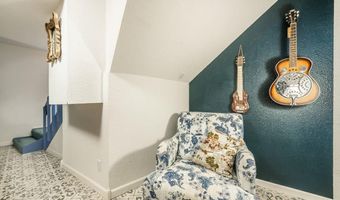 4962 N Creek Rd, Beulah, CO 81023