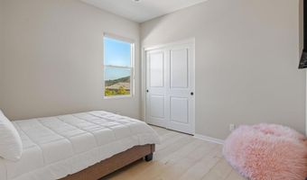 22013 Long Trot Dr, Escondido, CA 92029