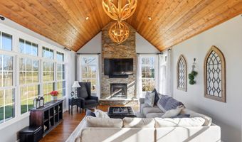 4316 W Whiteland Rd, Bargersville, IN 46106