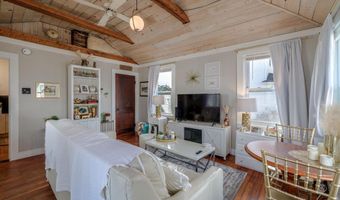 5 Bowles Ave, Bar Harbor, ME 04609