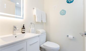 112 Harrison Ave, Newport, RI 02840