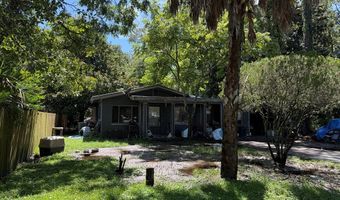 172 11th St, Apalachicola, FL 32320