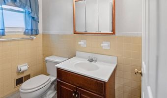 3120 Hawthorne Blvd, Alton, IL 62002