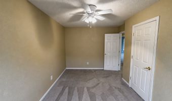 8123 Maple Stream Blvd, Indianapolis, IN 46217