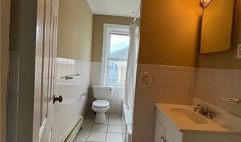 1140 S Broadway St, East Providence, RI 02914