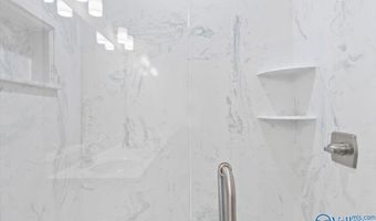 314 Creekside Dr, Albertville, AL 35950