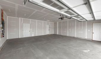 2405 E Tinley St, Brandon, SD 57005