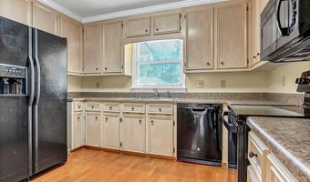 2205 Vineyard Ct, Albany, GA 31721