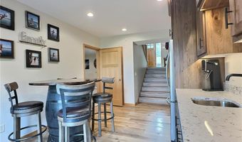 10583 116th St NW, Annandale, MN 55302
