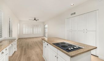 925 W SAN MARCOS Dr, Chandler, AZ 85225