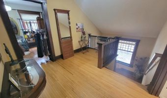 817 N Main St, Aberdeen, SD 57401