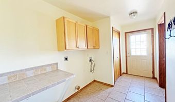 1106 W Eagle Pass, Alpine, TX 79830