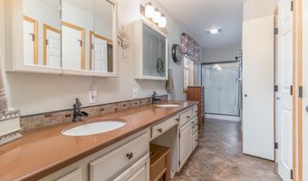 516 Culvert Ln, Bonners Ferry, ID 83805