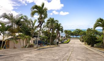 51-015 Lau Pl, Kaaawa, HI 96730
