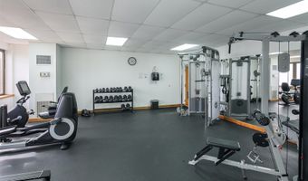 400 Hobron Ln 1215, Honolulu, HI 96815
