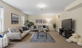 32 Brewster Ln 32, Acton, MA 01720