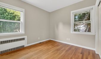 40 Newton St, Berlin, CT 06037