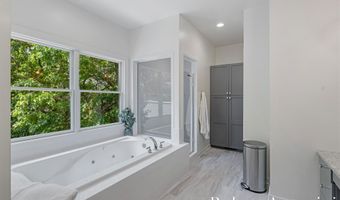 1977 EMERALD GLEN Ct NE, Ada, MI 49301