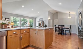 1811 Wildflower Ln NE, Alexandria, MN 56308