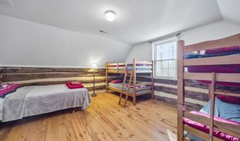 705 BEAUREGARD Dr, Basye, VA 22810