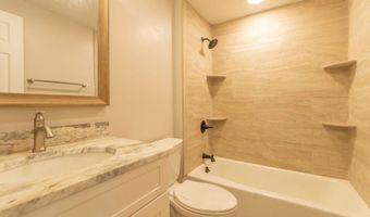 123 Mallard Cir, Agawam, MA 01001
