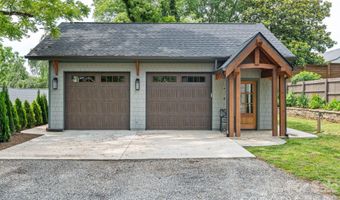 664 Lakeshore Dr, Asheville, NC 28804