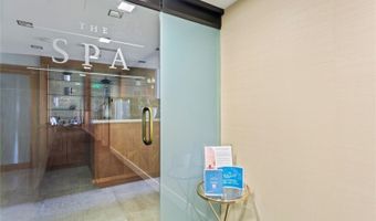 223 Saratoga Rd 1422, Honolulu, HI 96815